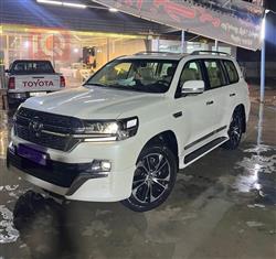 تويوتا لاندكروزر